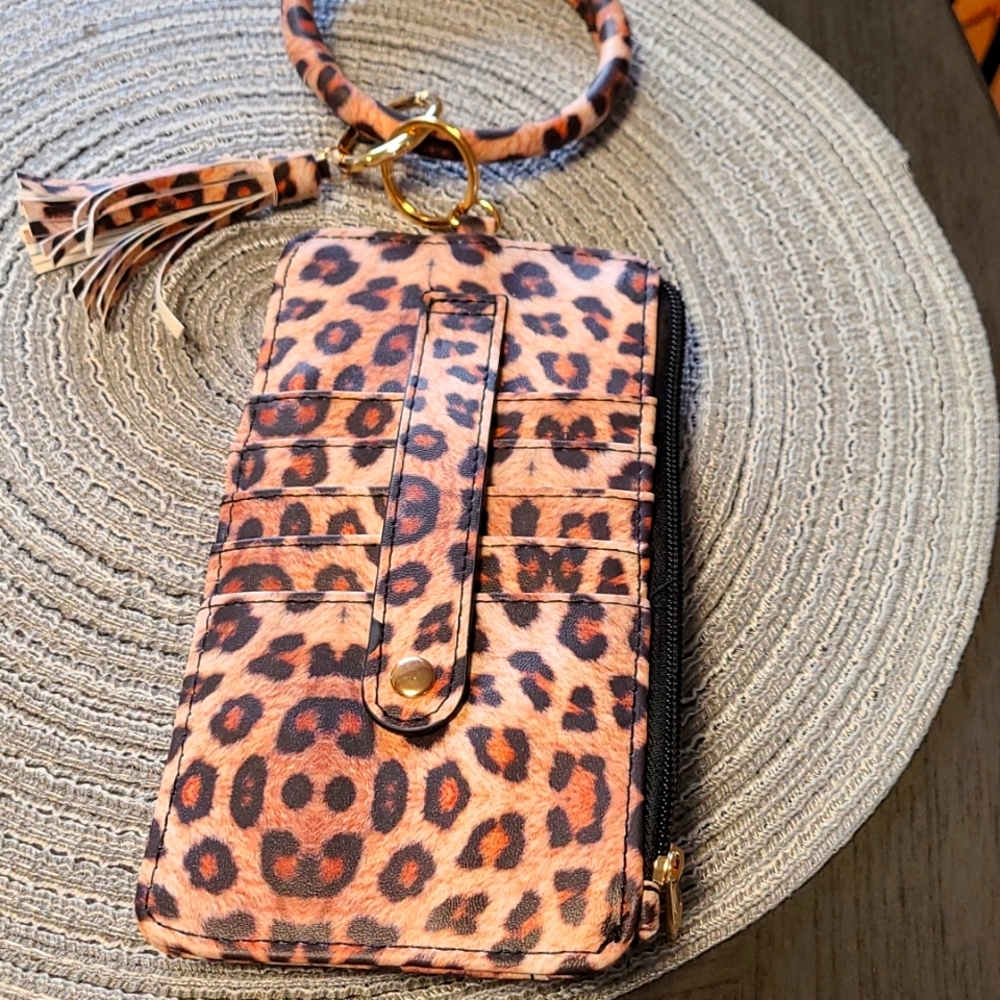 Wrist wallet